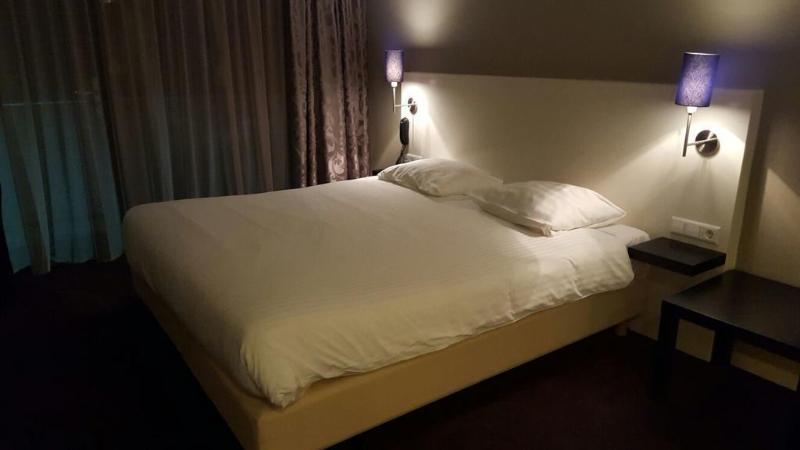 Hotel วัสเซนนาร์ ภายนอก รูปภาพ